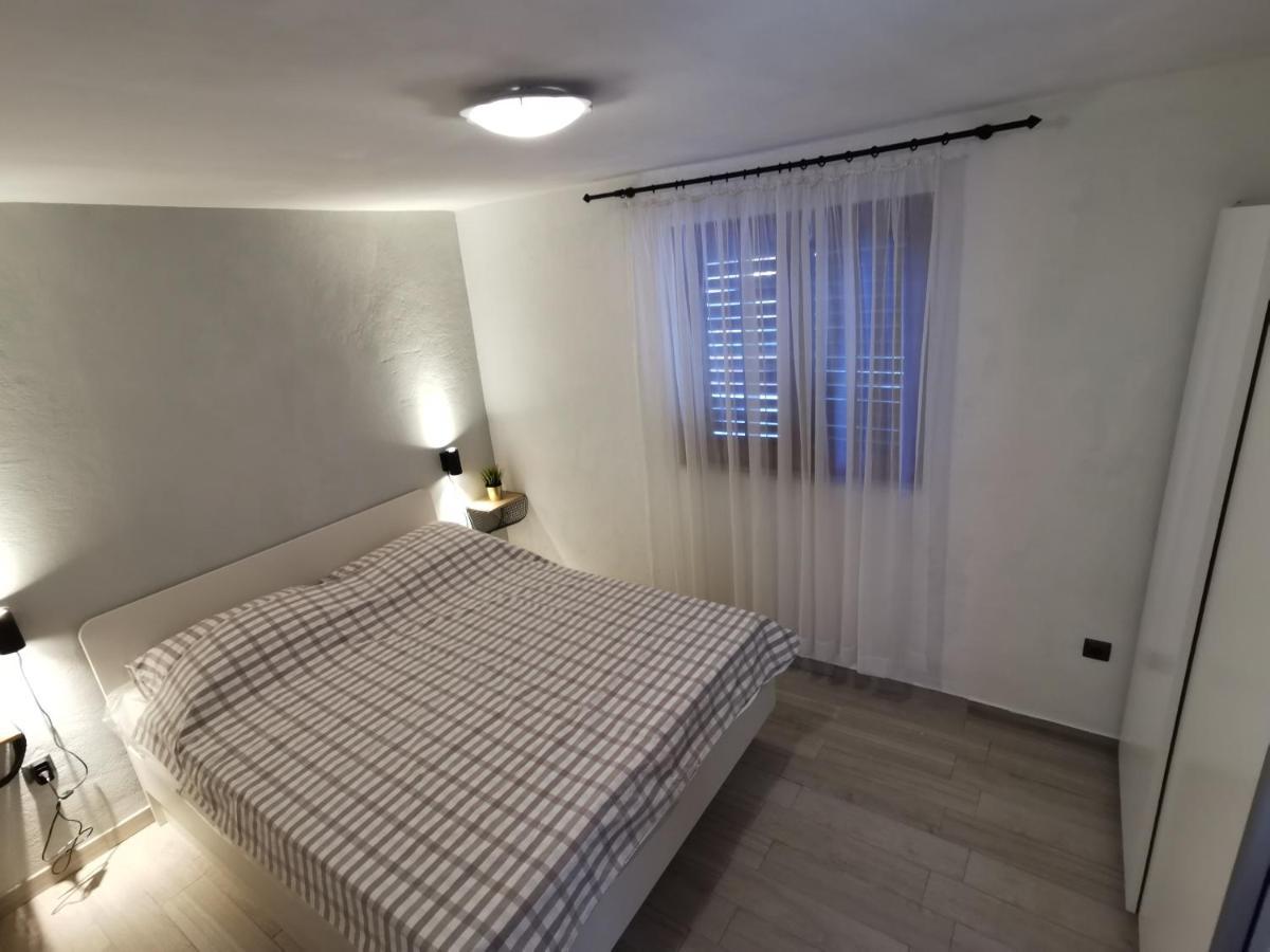 Bugenvila Rogoznica  Zewnętrze zdjęcie
